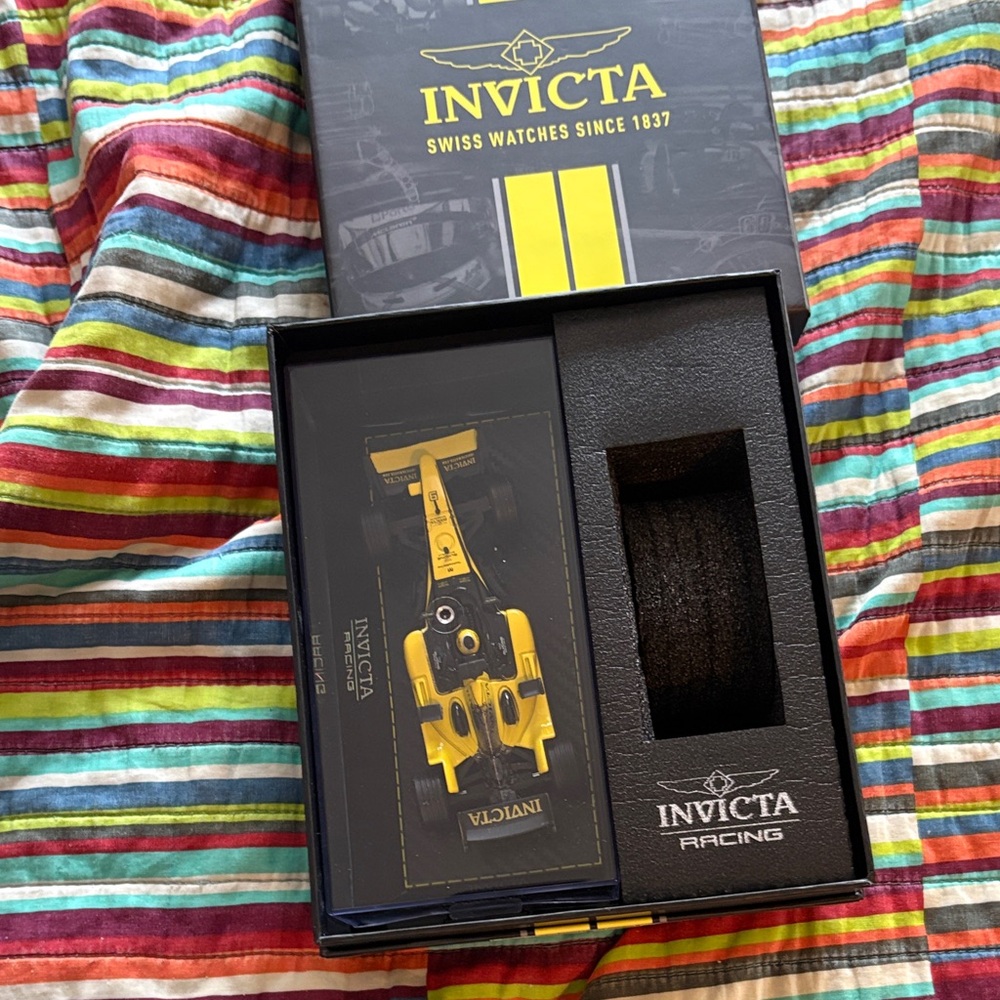 Sale Invicta Yellow and Black Racing Model Display Box with watch slot new